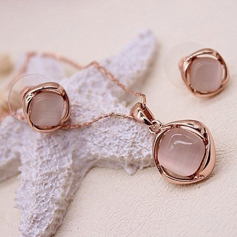 Diamond Set Earrings &amp; Necklace Set
